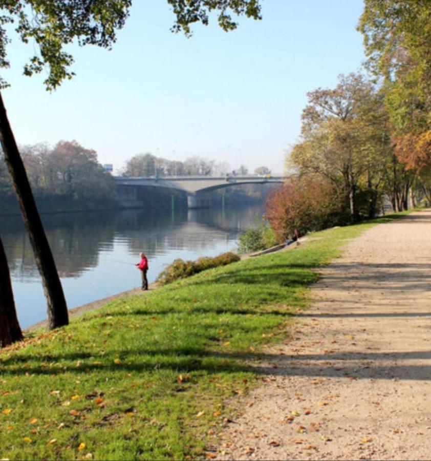Appartement Au Bord De Seine Épinay-sur-Seine Kültér fotó